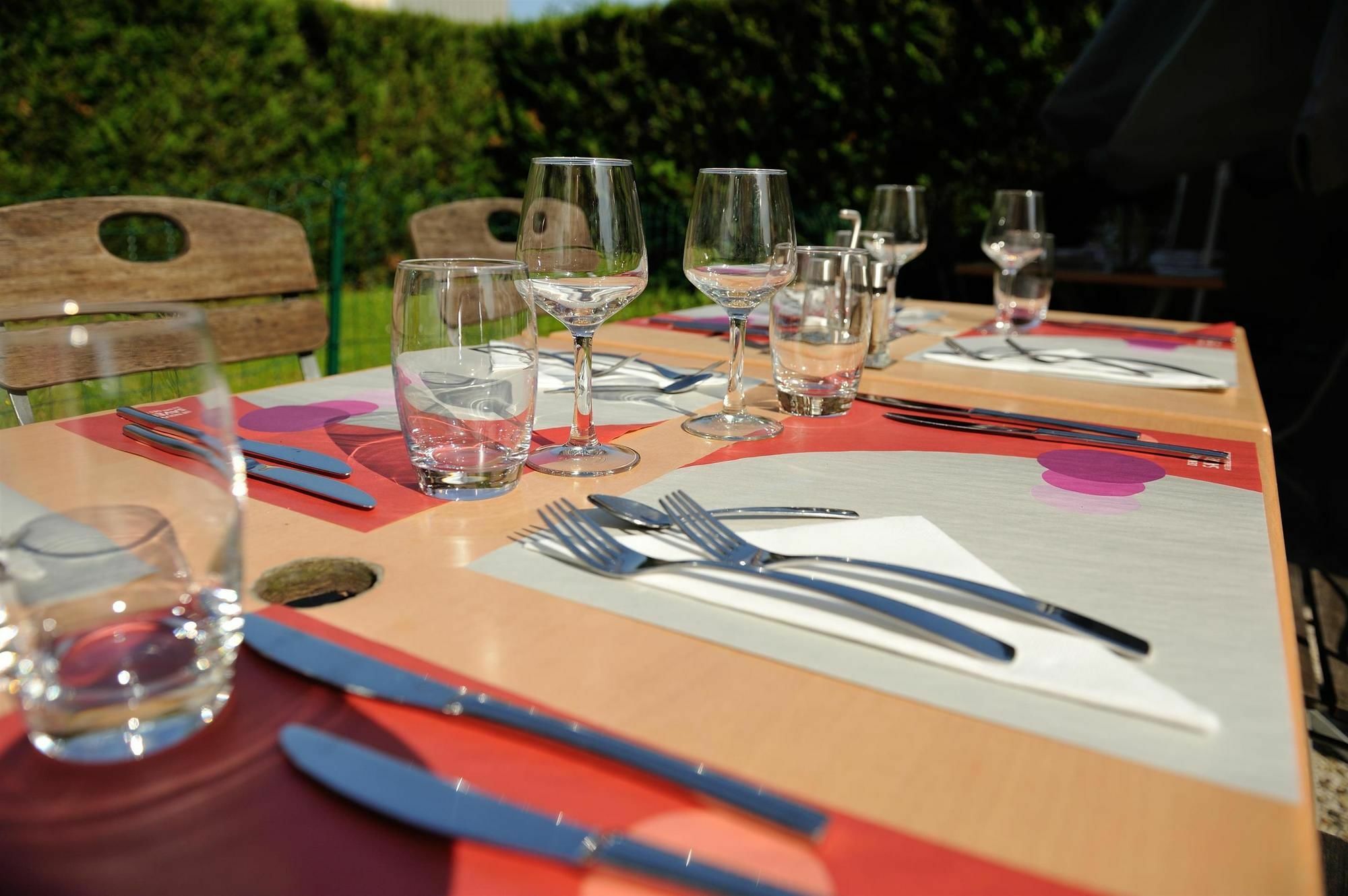 Kyriad Direct Nancy Est - Essey Bagian luar foto